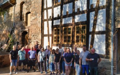 Lehm, Bau, Kultur: Social Day der HWG in der Schwemme